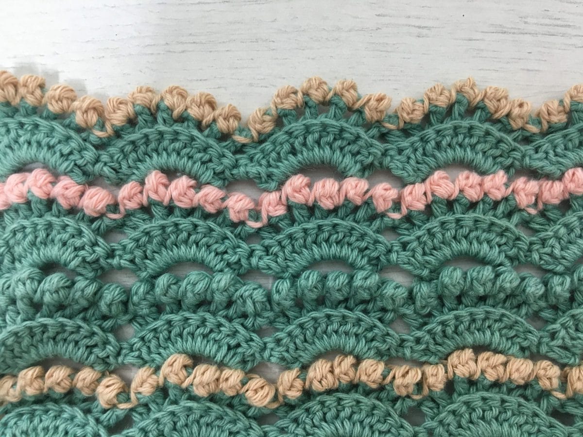 A Different Crochet Bobble Border Berry Stitch Crochet Edging Free