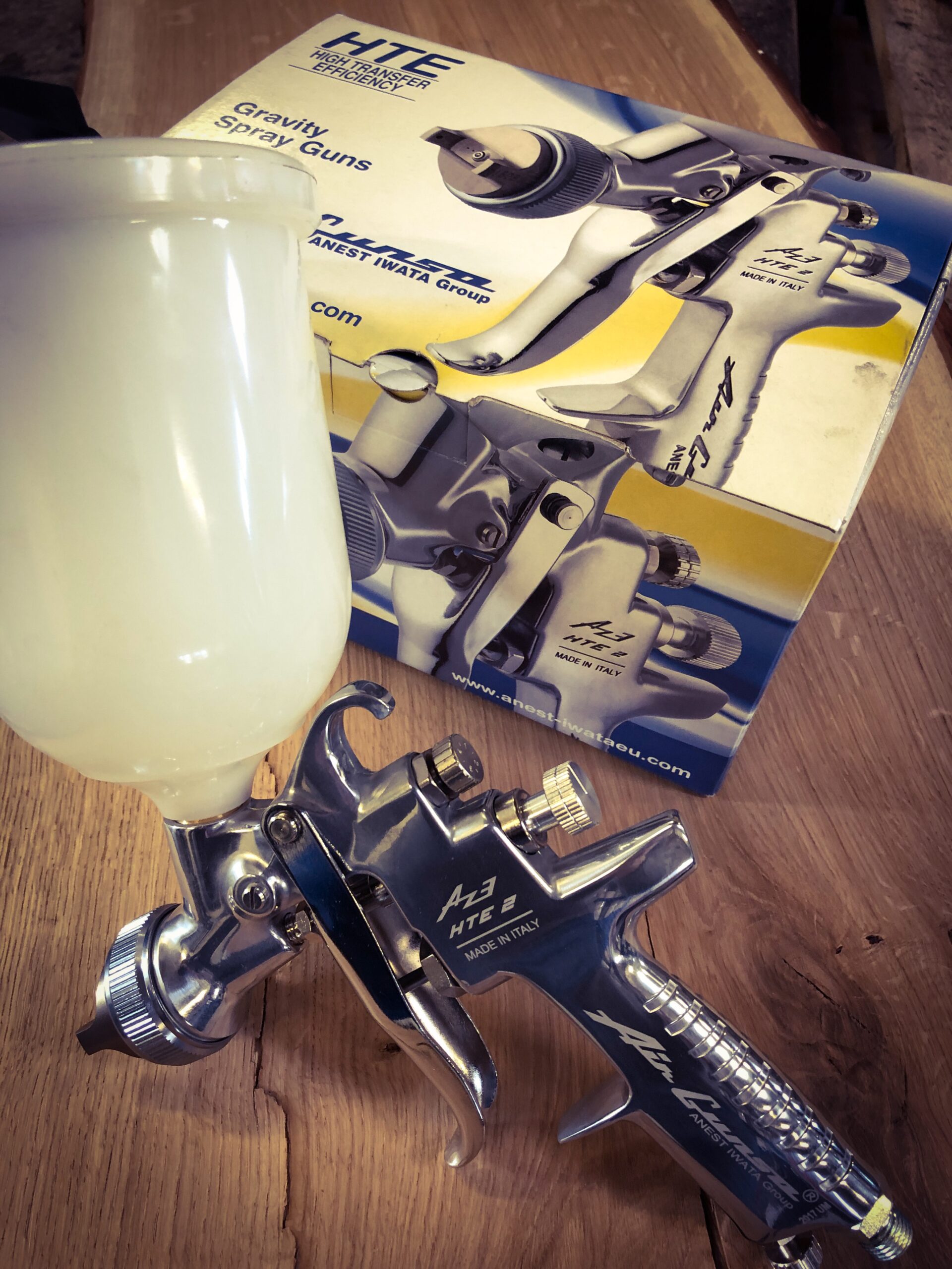 Pistolet Lakierniczy Air Gunsa AZ3 HTE2 IWATA 2.5 madeincolor.pl