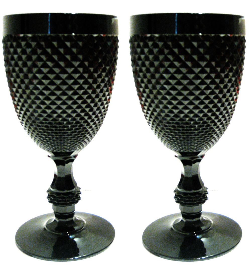 black goblets Christmas in France