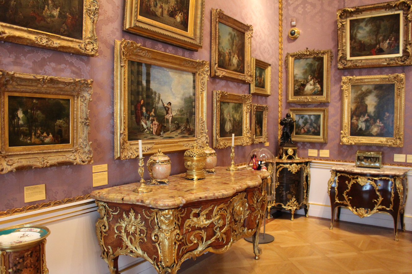 6 Le de Curiosités de Madeleine Miranda