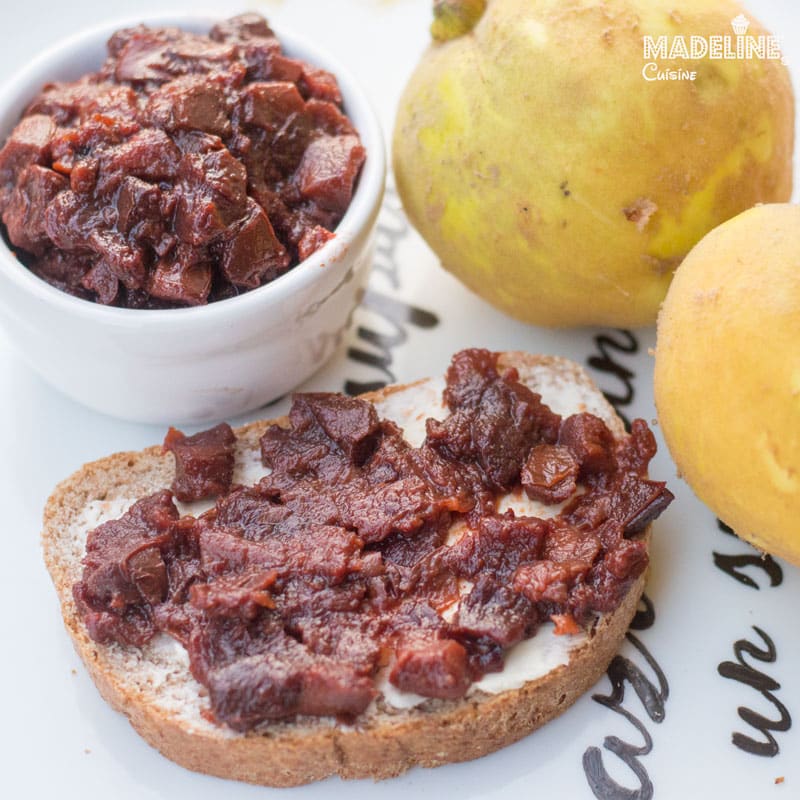 Gem de gutui la slow cooker / Slow cooker quince jam Madeline.ro