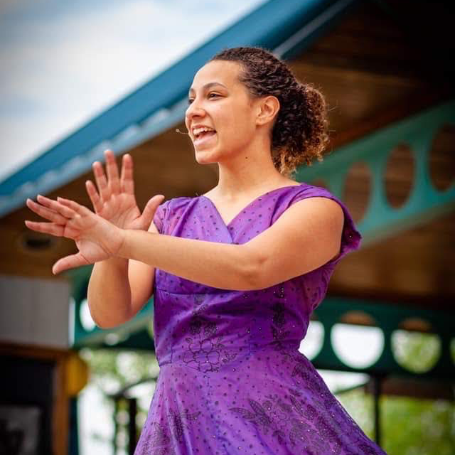 Home Mads Rose Jackson