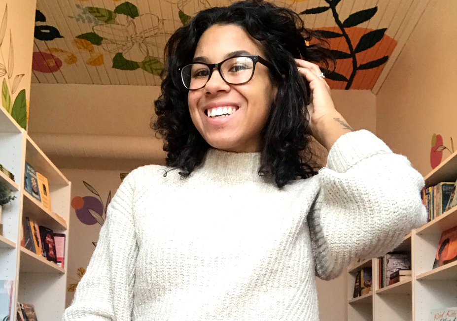 “Read. Love your skin. Repeat.” Dominique Johnson opens Itty Bitty