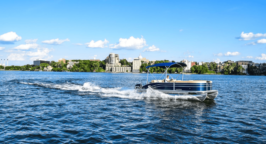 Capitol Boats Offers Boat Rentals and Memberships in Madison, WI