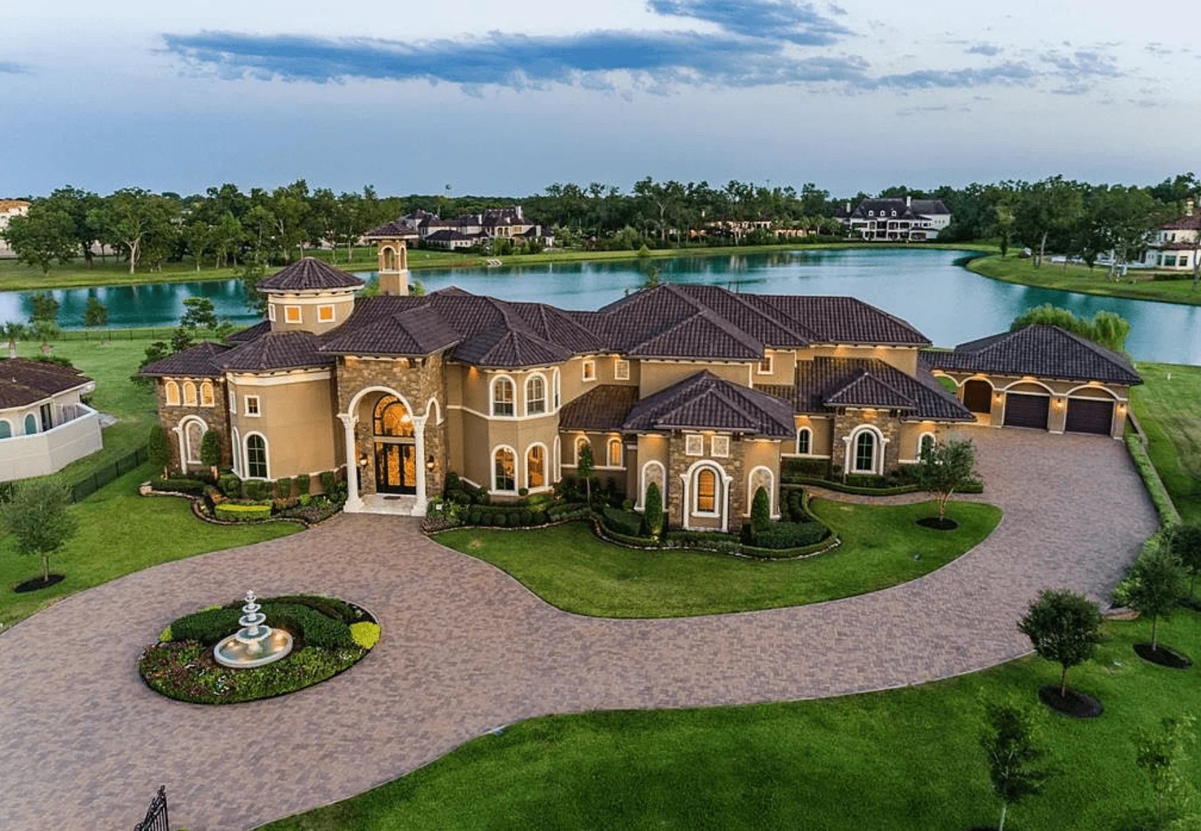 Mediterranean Style Home In Richmond, Texas