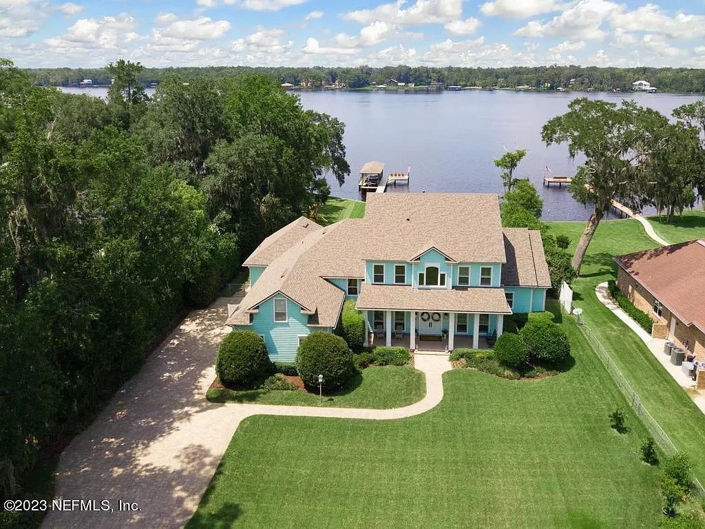 Luxury Waterfront Estate A Closer Look at 1863 Estate Mad