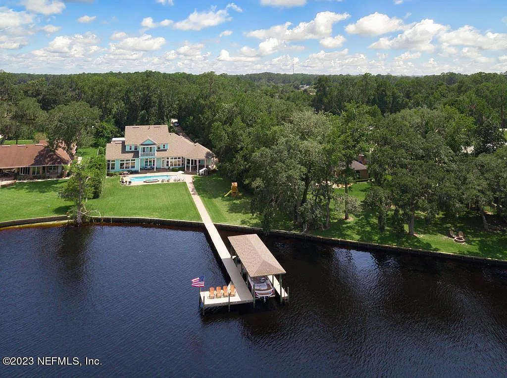 Luxury Waterfront Estate A Closer Look at 1863 Estate Mad