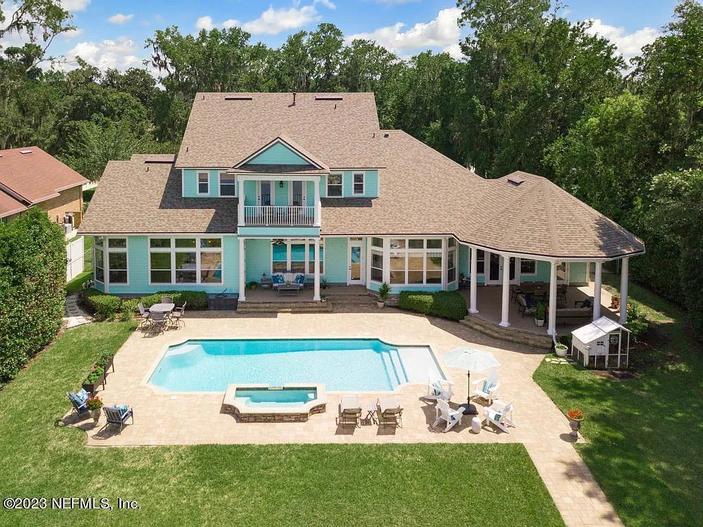 Luxury Waterfront Estate A Closer Look at 1863 Estate Mad