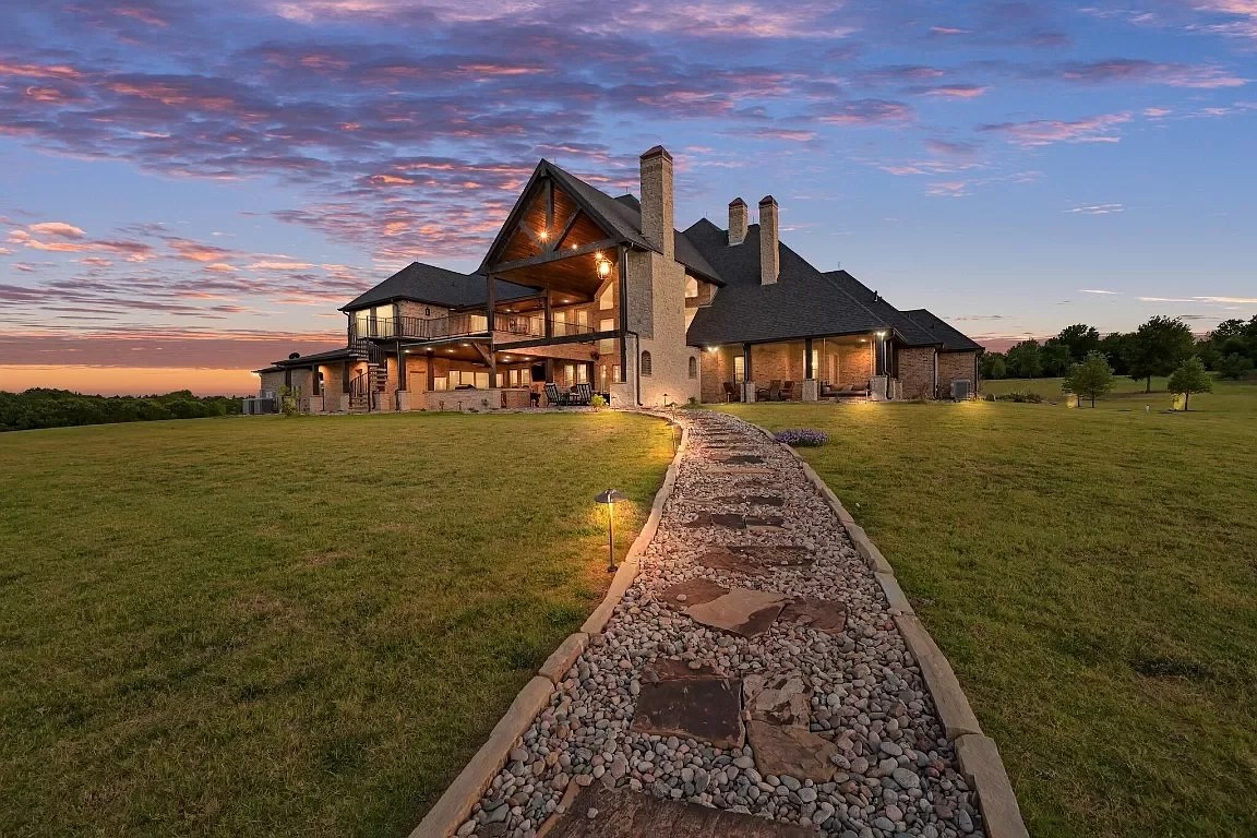 A Breathtaking Custom Lake Home Oasis in Ferris, Texas Mad Mansions