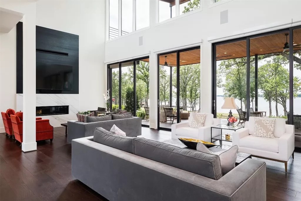 Luxury Lake Living Exploring Barron's Lakeside Estate Mad Mansions