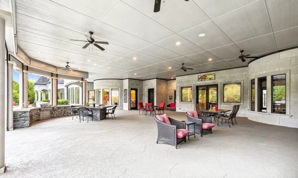 The FrenchInspired Masterpiece 1752 Bison Meadow Lane, Heath, TX Mad Mansions