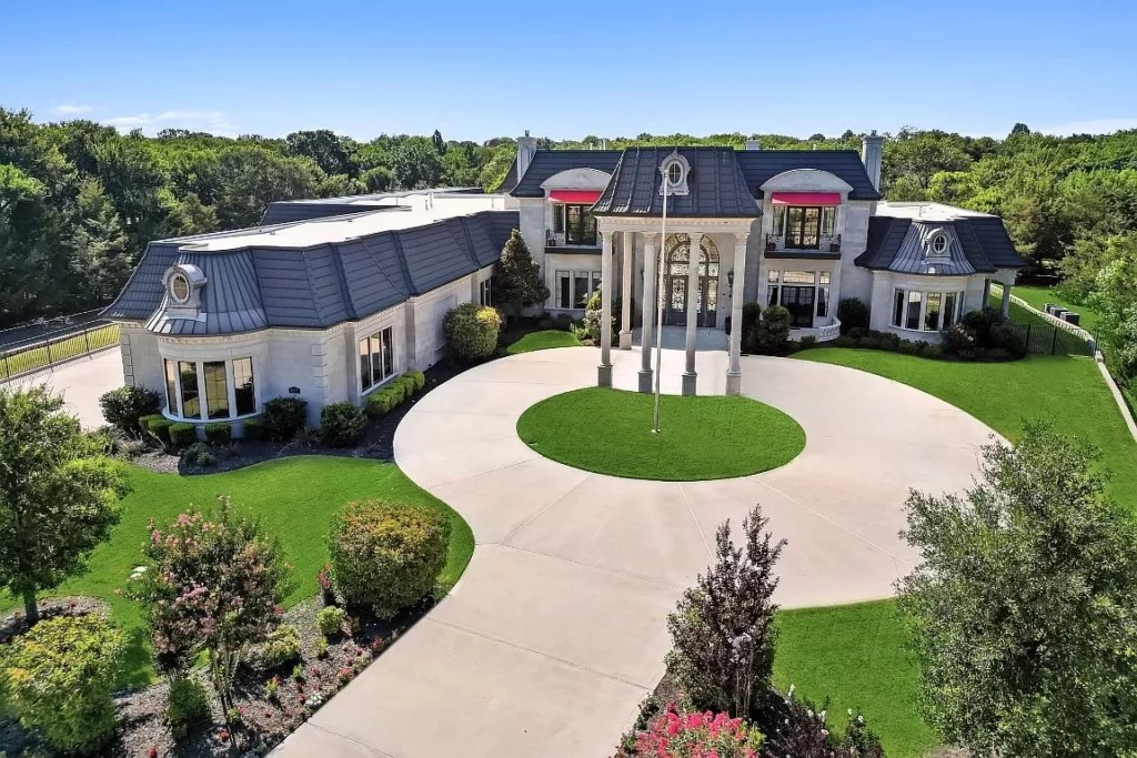 The FrenchInspired Masterpiece 1752 Bison Meadow Lane, Heath, TX Mad Mansions