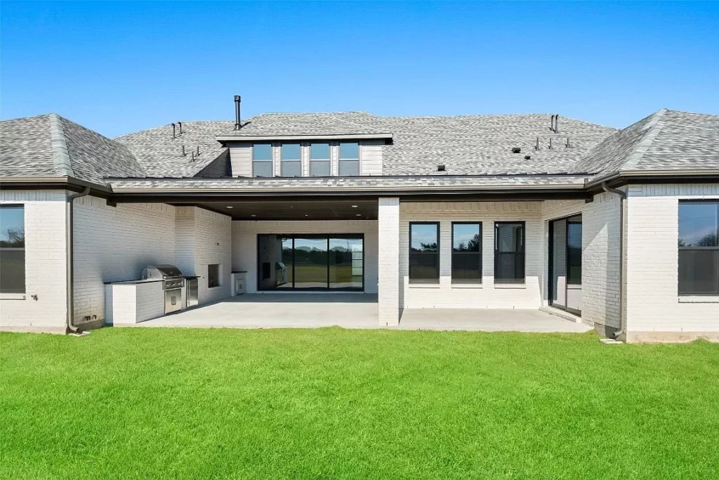 Luxurious Living in Fairview, Texas A Modern Oasis Mad Mansions