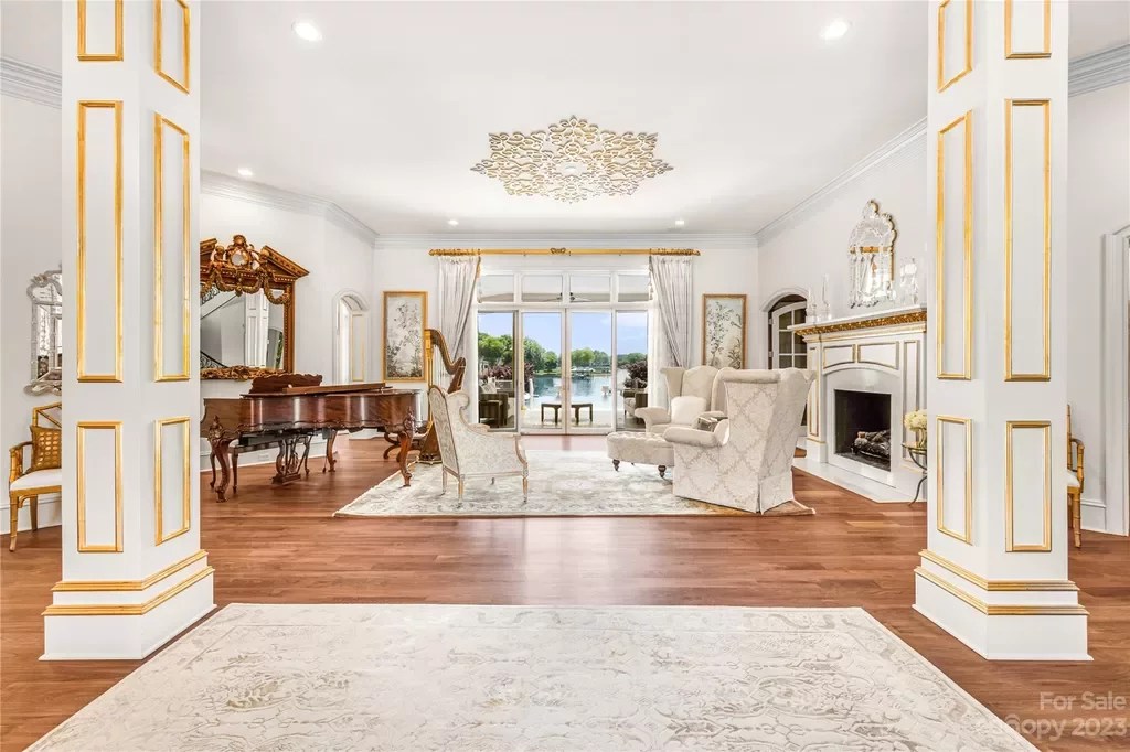 Luxurious Lake Living at 17240 Connor Quay Ct., Cornelius, NC