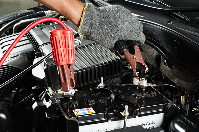 How to Jump a Car Battery Safely Every Time - Your AAA Network