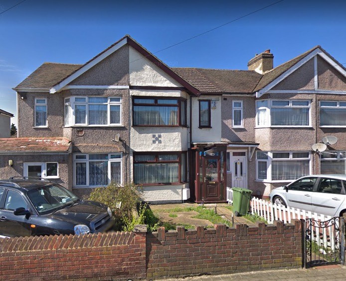 Lovely ThreeBedroom Family House In Rainham Magben Real Estate