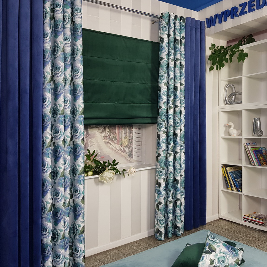 Zasłony na przelotkach do salonu MAG 338, niebieskie w rozm. 140x250 cm