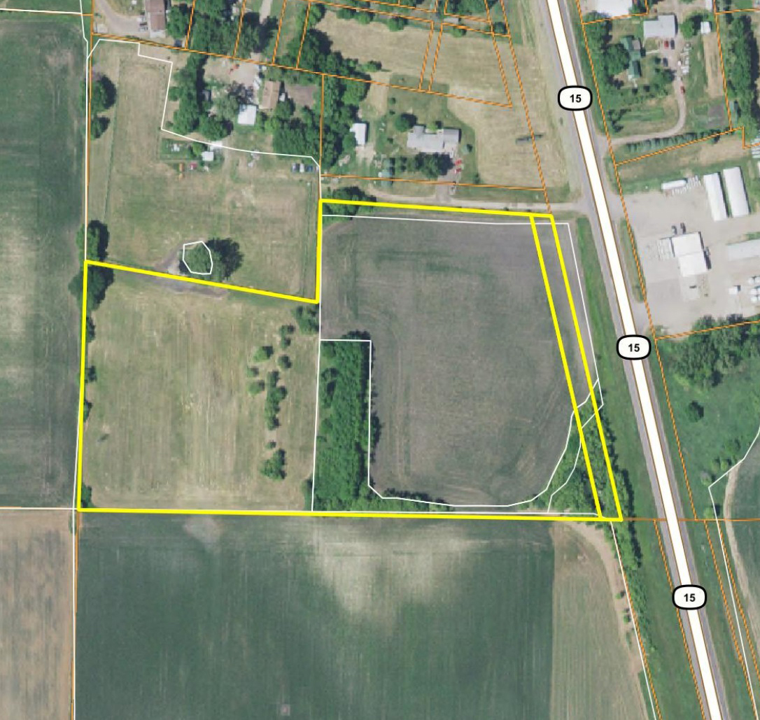 13.27 Acres of Nicollet County Farm Land and Pasture Mages Land