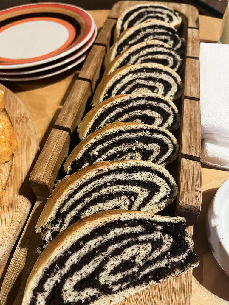 Poppy seed strudel / Štrudla sa makom Magic Bites