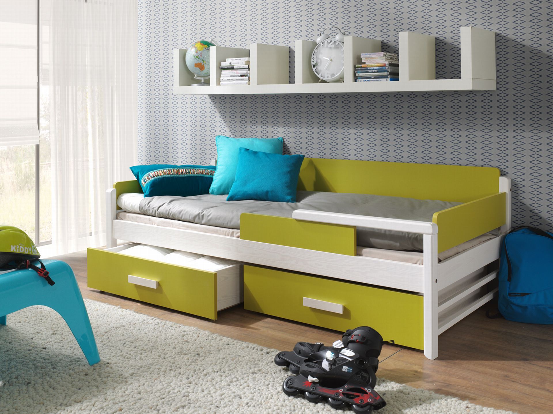 Living room furniture, bedroom furniture, beds, double beds, king size