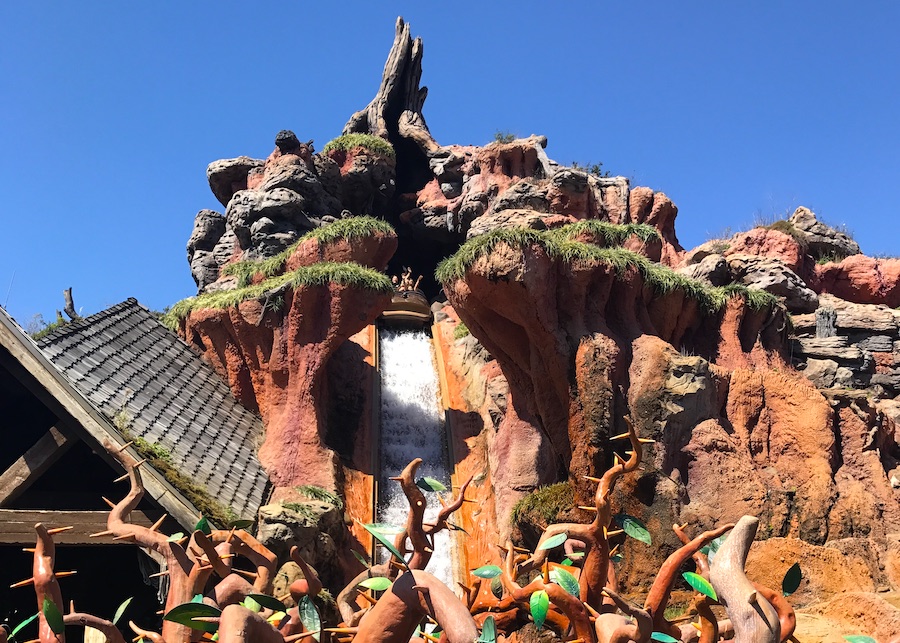 When Will Splash Mountain Close? Magic Guidebooks