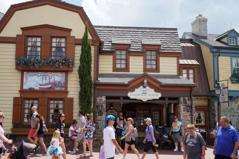 How Much does Food Cost at Disney World? Magic Guides