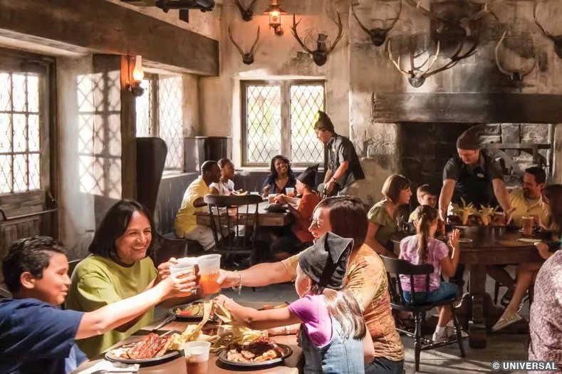How Much Does Food Cost at Universal Orlando? 2024 Meal Prices