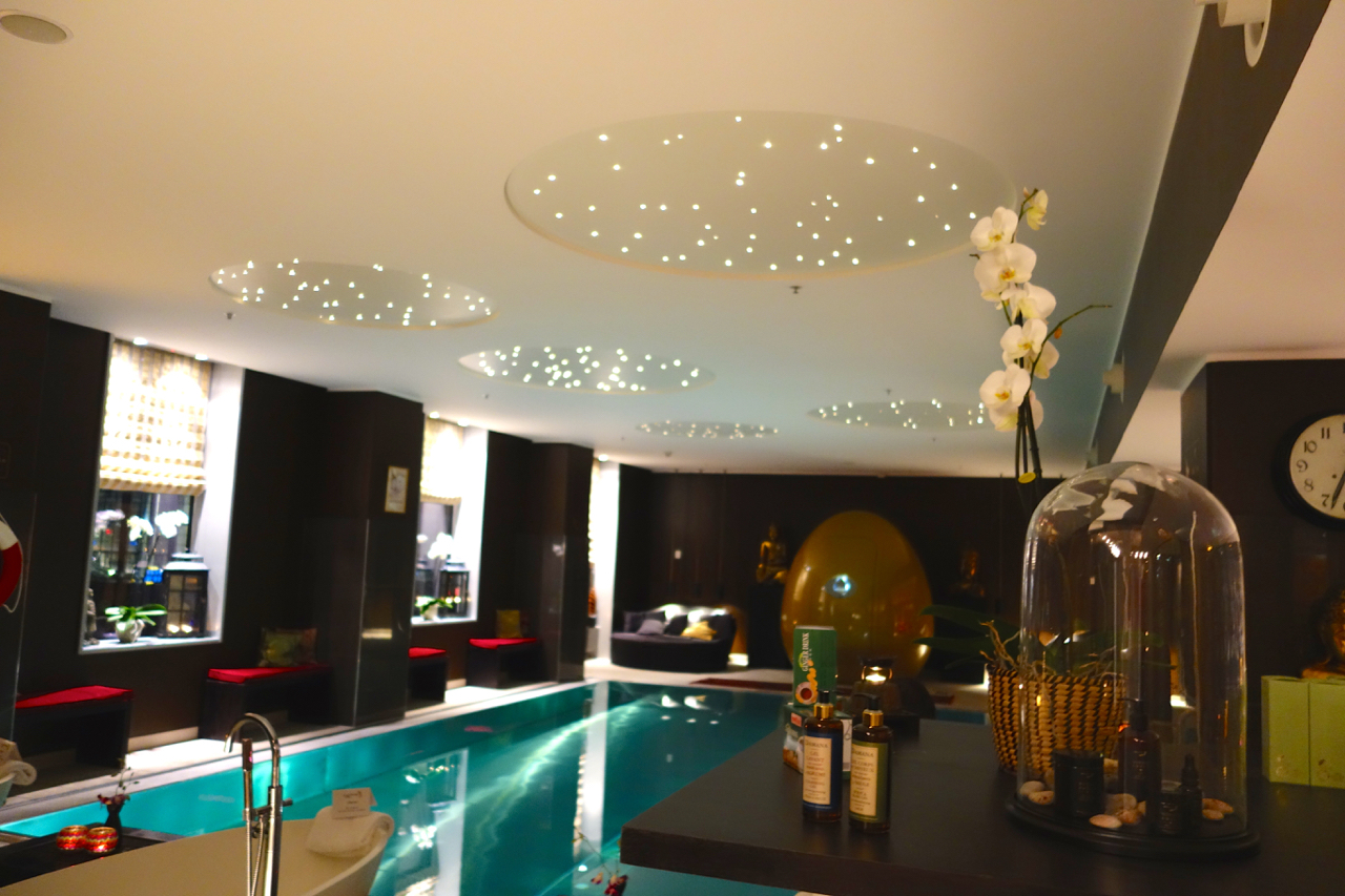 Magic of Miles Hilton HHonors Launches Lifetime Diamond Status Magic