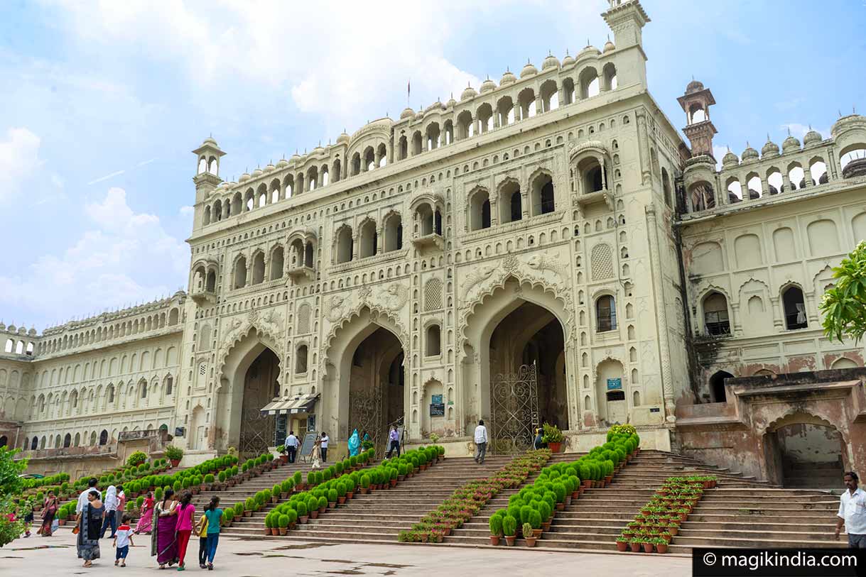Lucknow, the city of Nawabs and Tehzeeb MAGIK INDIA