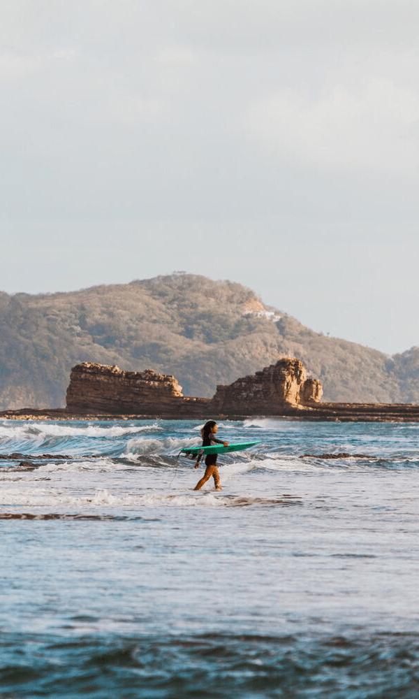 Nicaragua Surf Camp Magnific Rock Popoyo, Nicaragua