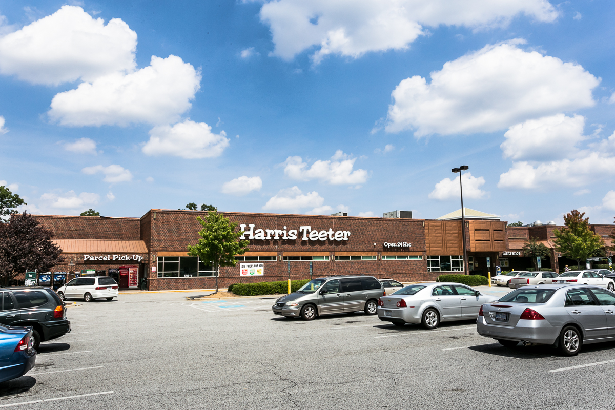 Adams Farm Shopping Center Magnolia Construction LLC