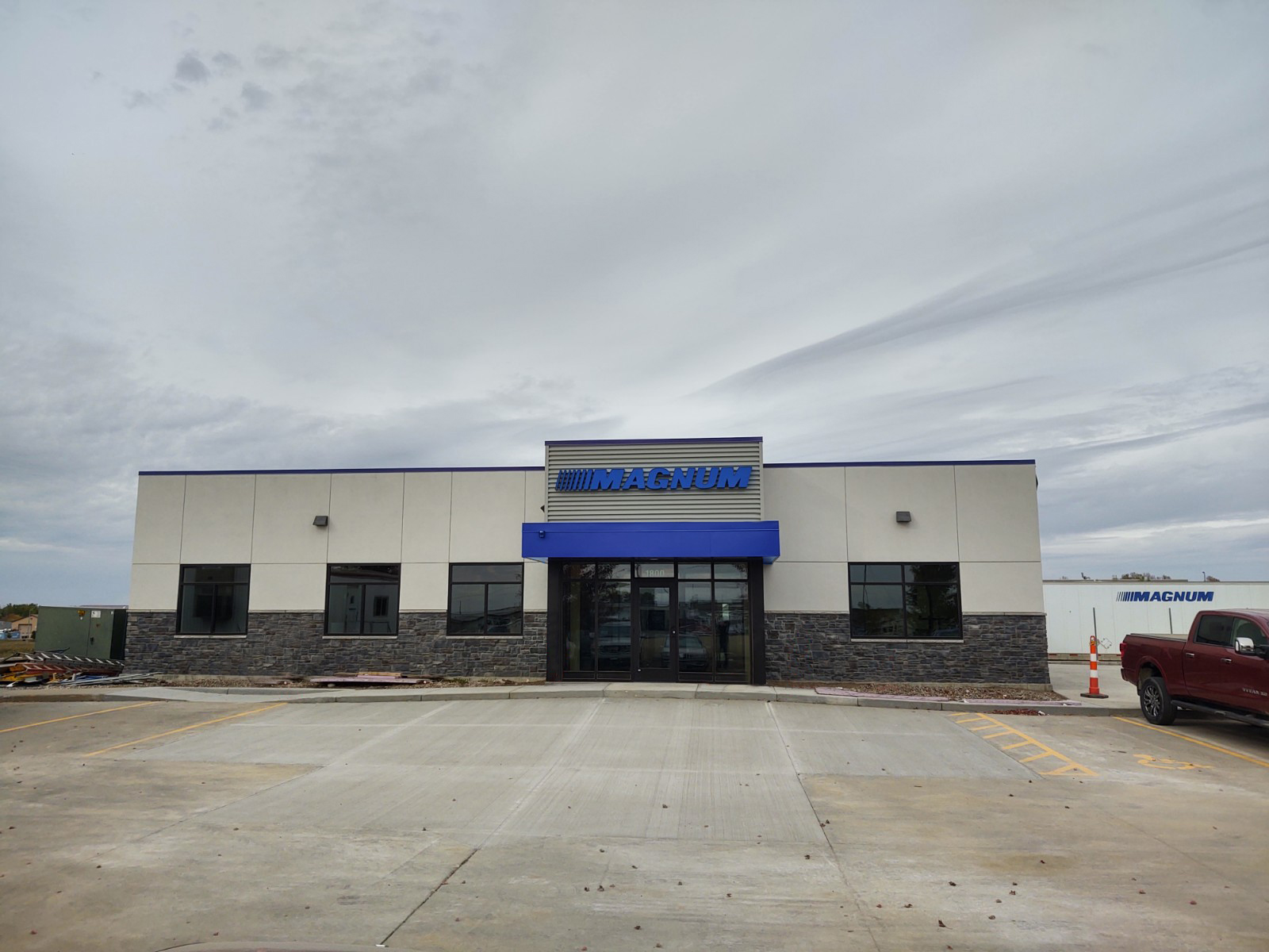 LTL Terminals Magnum Companies