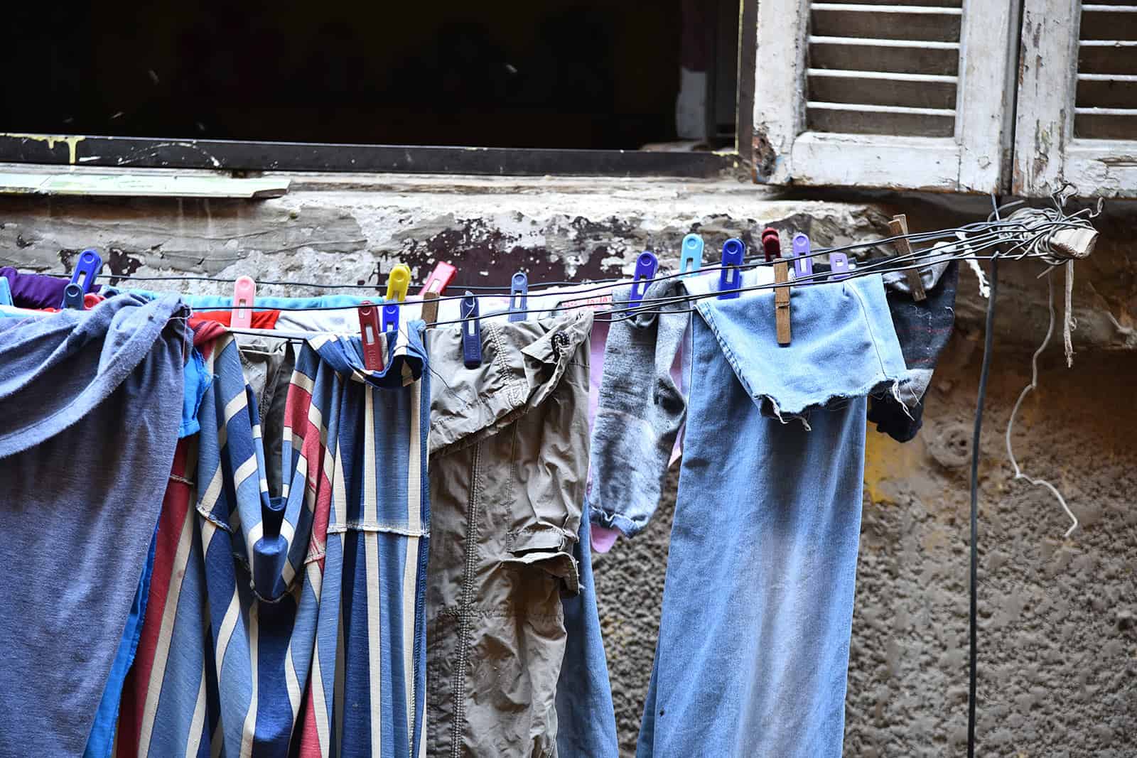 تفسير حلم رؤية نشر الغسيل في المنام