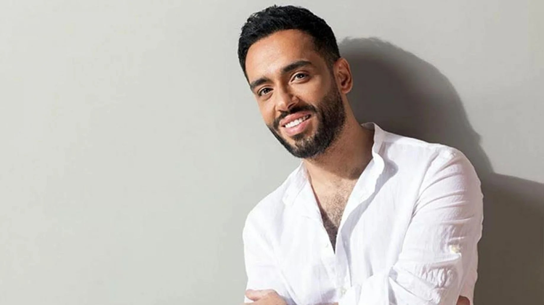 من هي زوجة رامي جمال