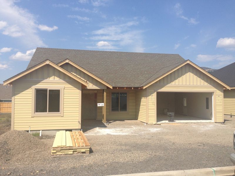 3747 Sunleaf Mahar Homes Custom Home Builder in Southern Oregon