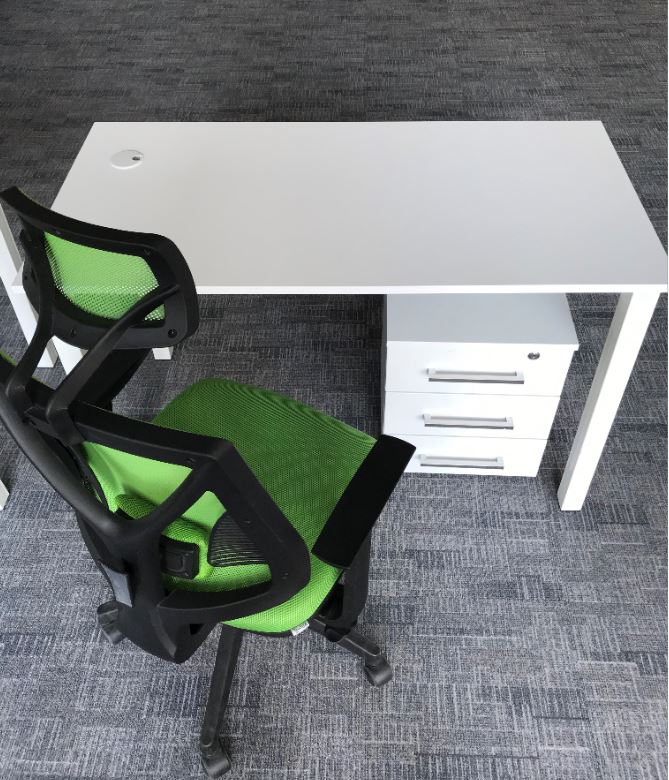 Office furniture sale mIAndspace
