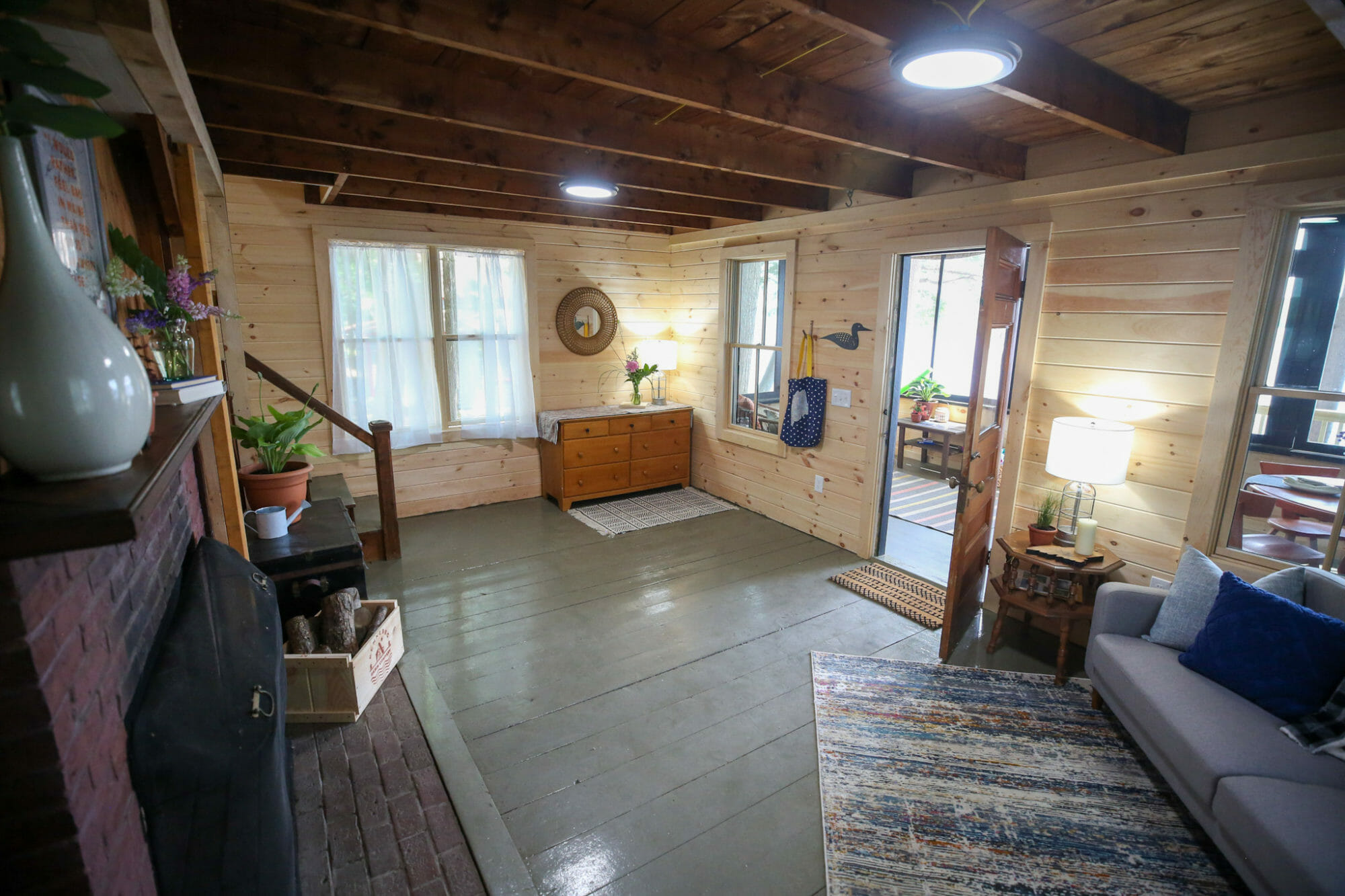 703 Rivalry at the Chadwick Cabin Maine Cabin Masters