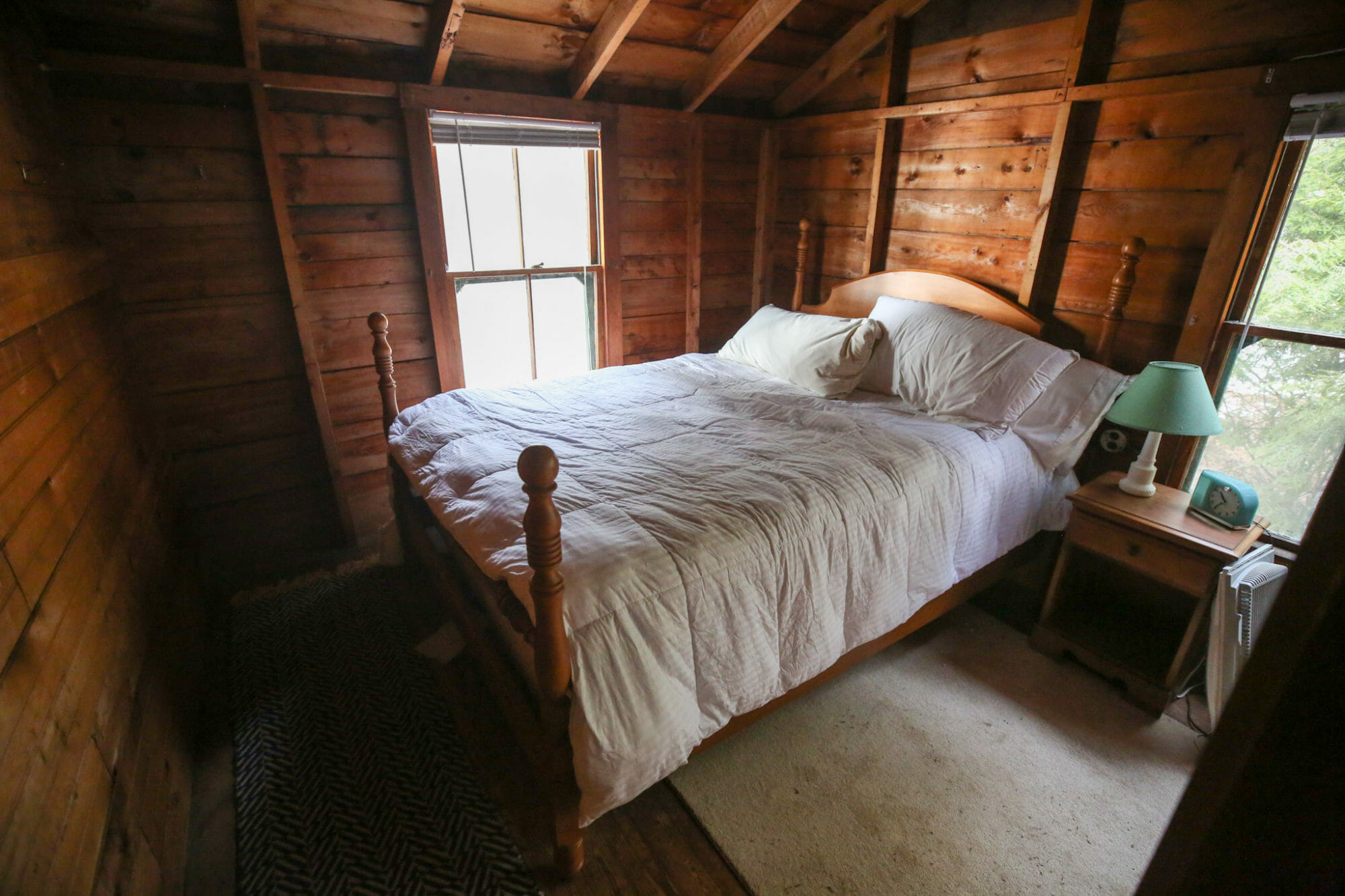 703 Rivalry at the Chadwick Cabin Maine Cabin Masters