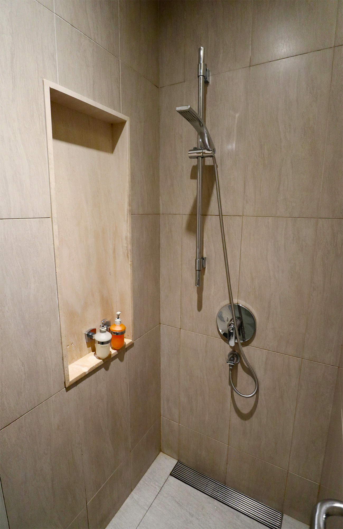 Review Plaza Premium Lounge Singapore Changi T1 Mainly Miles