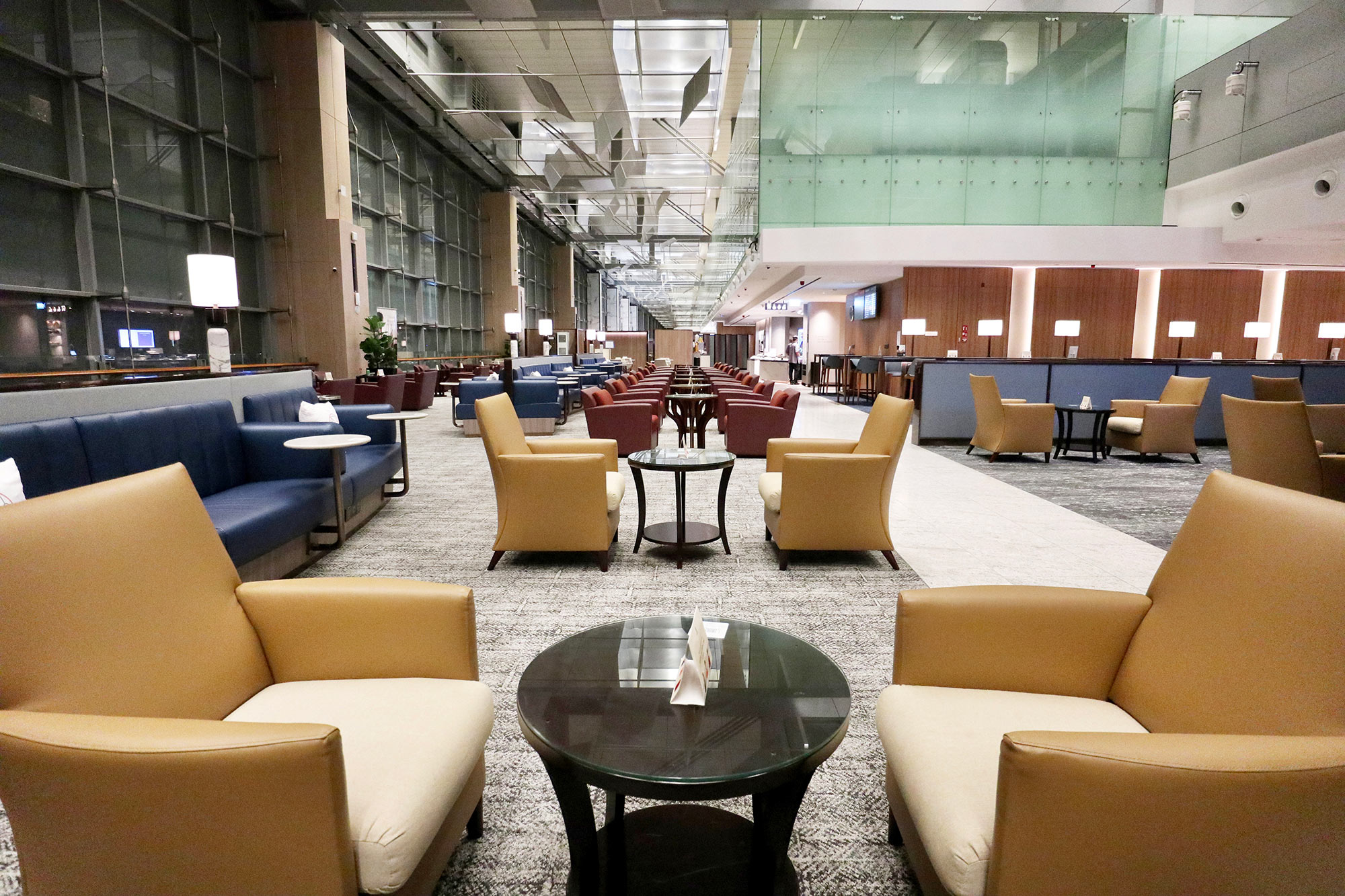 Review Singapore Airlines temporary SilverKris Lounge Changi T3