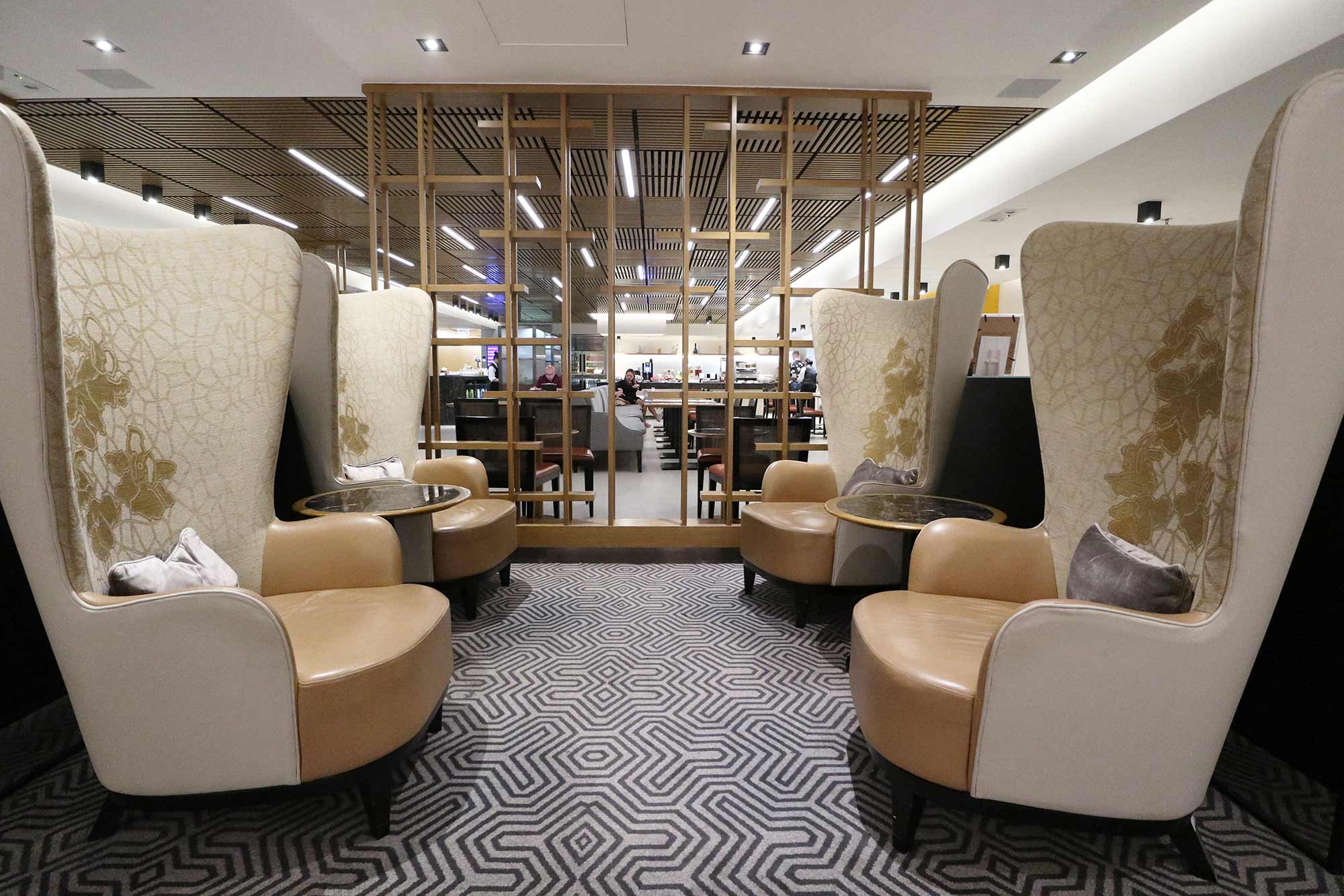 SIA reopens Perth SilverKris lounge, extends hours in Sydney, Melbourne