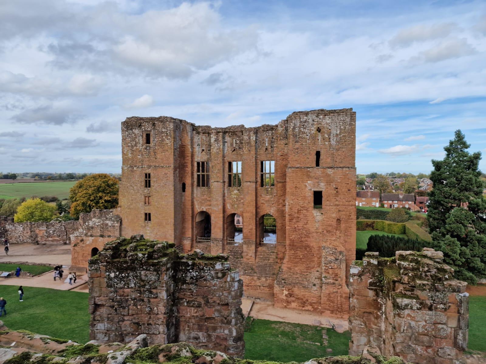 Kenilworth Castle Tudor Garden Fasci Garden