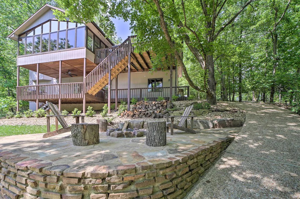 5 Amazing Arkansas Vacation Homes That Are Perfect All Year Long