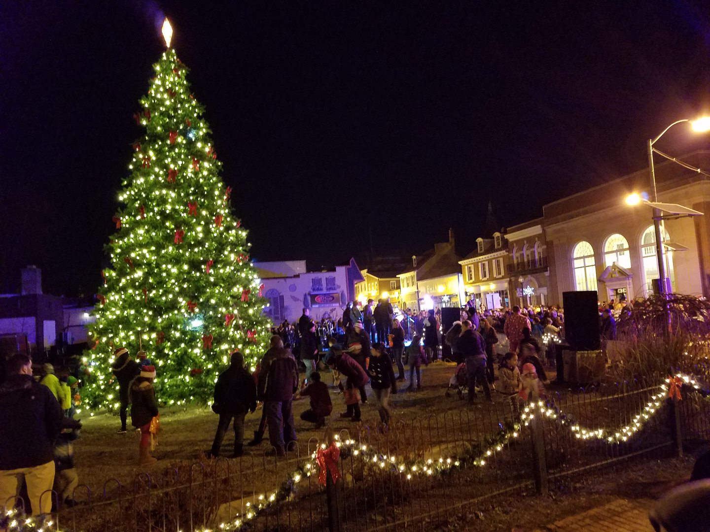 Mount Holly’s Annual Tree Lighting & Parade CelebrationDecember 6th Main Street Mount Holly