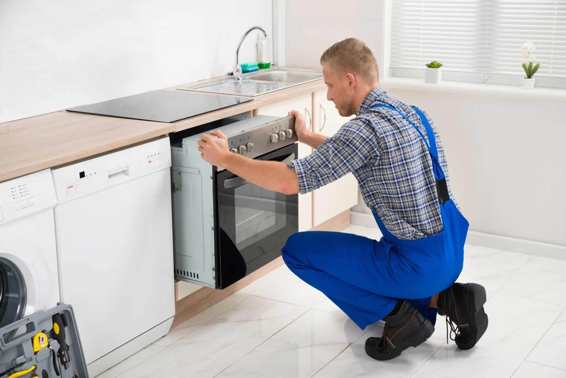 Expert Electric Cooker Installation in Dubai +971 52 481 9844
