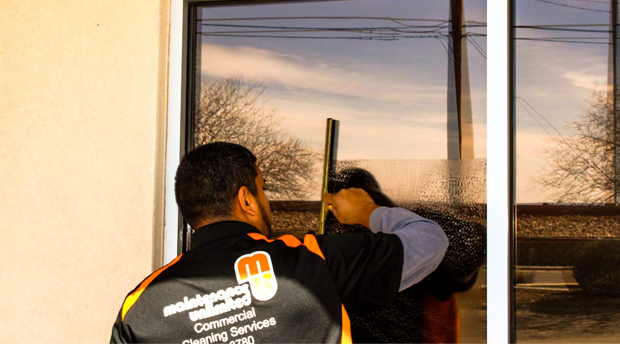 Why Your El Paso Building Needs Window Cleaning