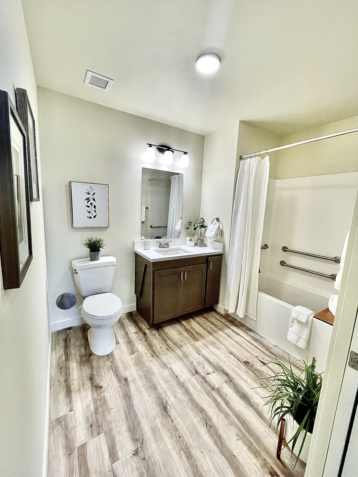 The Jax Apartments is now leasing! MAJ Development