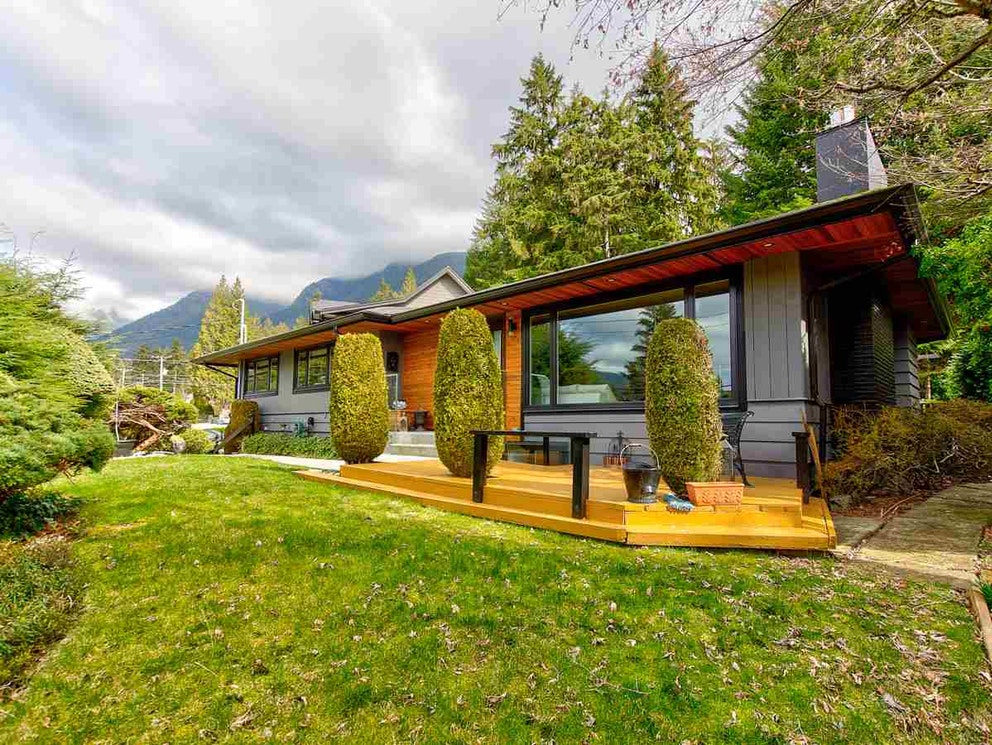 4640 Highland Boulevard, North Vancouver Majid Talebi Vancouver Realtor®