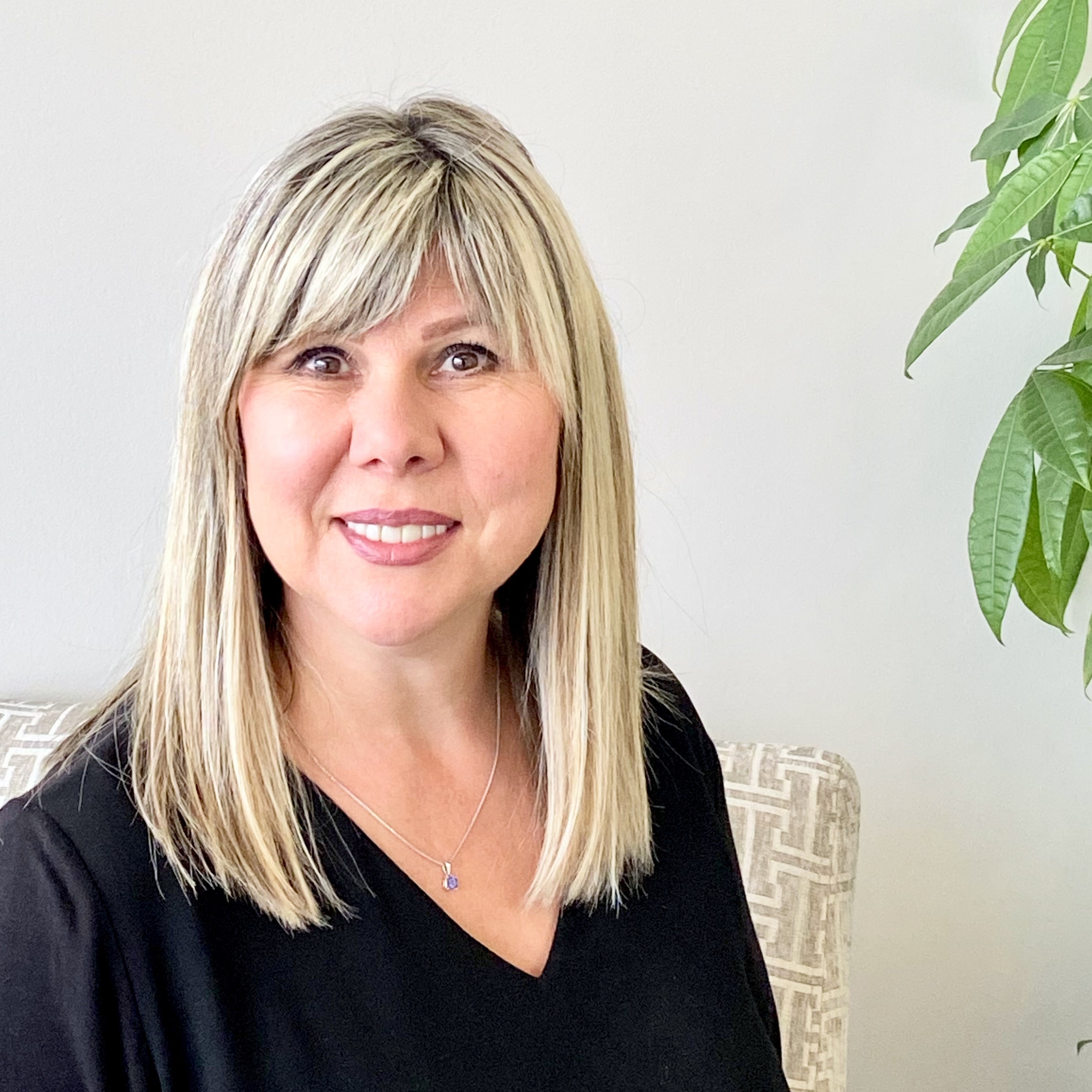 fort stockton hair salon Arnita Lima