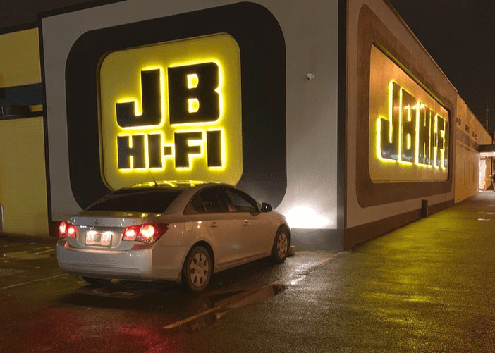 JB HiFi Signage Major Media